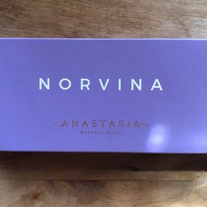 Norvina ABH palette